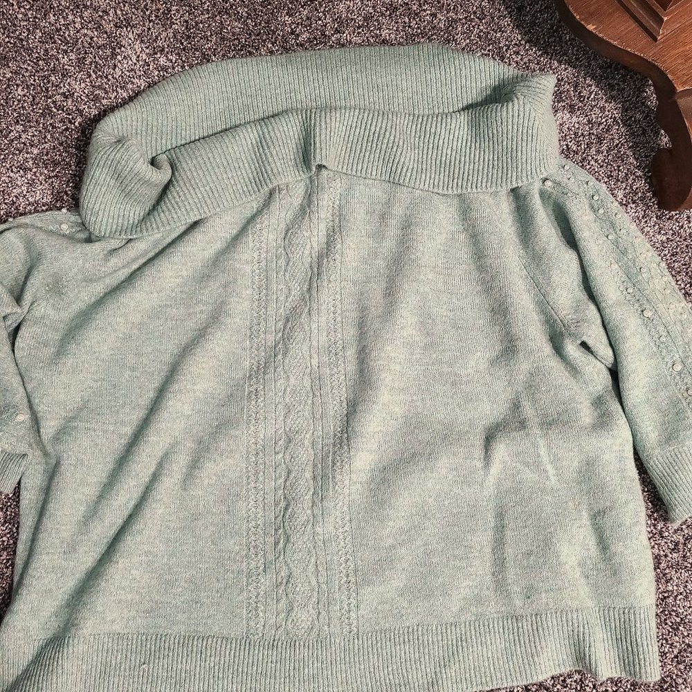 Sweater - Green dressy